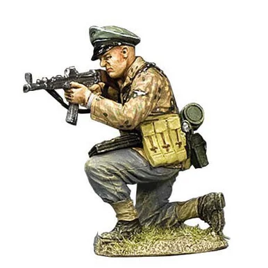 HJSS Firing MP44 1/30 Figure King and Country (WS366)