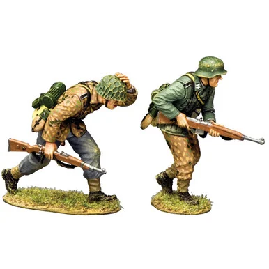 Advancing Under Fire 1/30 Figure Set K&C (WS382) - King and Country