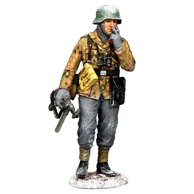 The Squad Leader 1/30 Figure King & Country (BBG126) - King and Country