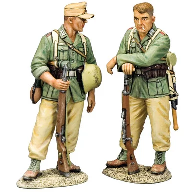 At Ease 1/30 Figure Set King & Country (AK136) - King and Country