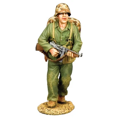 Walking Marine Sergeant 1/30 Figure King & Country (USMC069) - King and Country