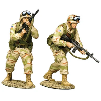 Ranger Advance To Contact 1/30 Figure Set K&C (BHD007) - King and Country