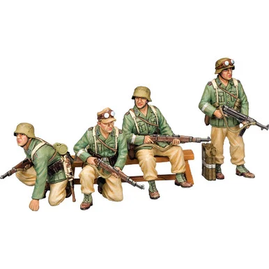 Afrika Korps Tankriders 1/30 Figure Set K&C(AK157) - King and Country