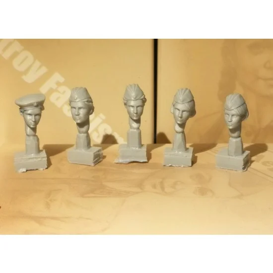 Lerchik 35H01 1/35 Soviet Red Army PKKA Female Heads 1941-1945 (5pcs)