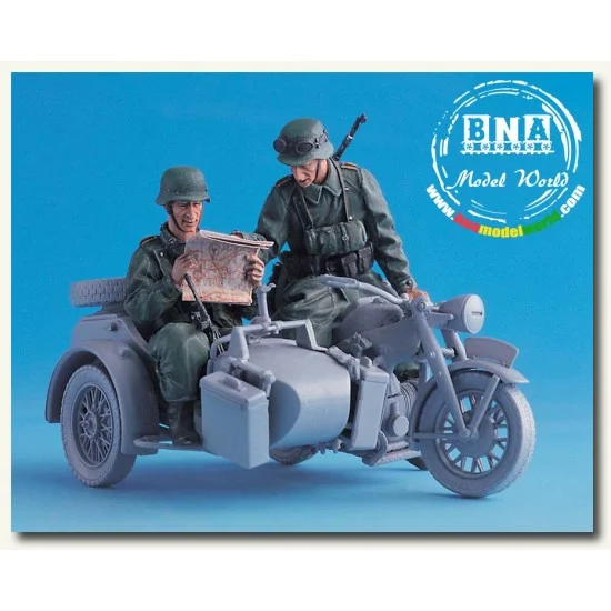 Legend Productions LF0085 1/35 German Motorcycle Sidecar Team (2 Figures) - Model Figures