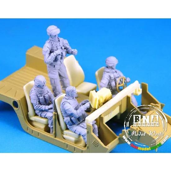 Legend Productions LF0129 1/35 US Army Vehicle Crew Set (4 Figures) - Model Figures