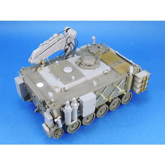 Legend Productions LF1387 1/35 IDF Fitter Conversion set for AFV Club M113 kit #35311 - Military Vehicles & Tanks