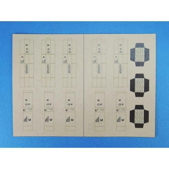 Legend Productions LF1443 1/35 US C-Ration Box set (20 boxes and 12 inserts)