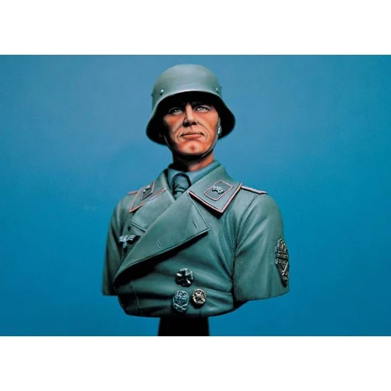 Legend Productions LF2109 200mm Bust - SS Soldier with Demjansk Shield (Resin)