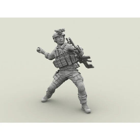 Legend Productions LF3D16007 1/16 US NAVY SEAL SCAR Mk.20 Sniper Throwing an M18 - Model Figures