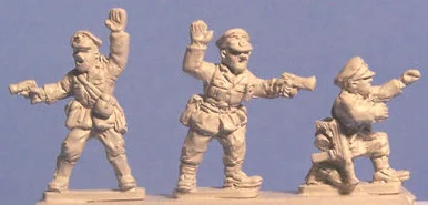 PIG080452 - LW GERMAN OFFICER IN CAP