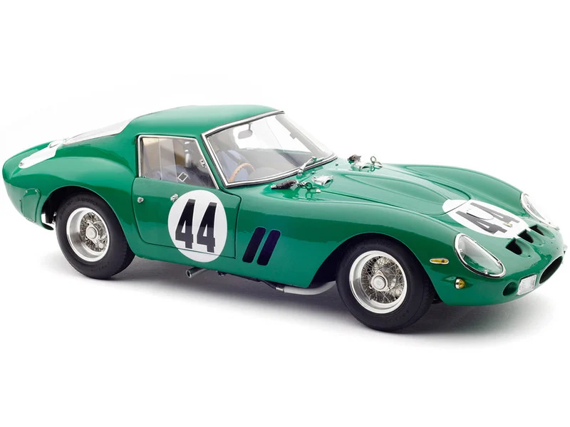 Ferrari 250 GTO #44 David Piper "GP Silverstone" (1963) Limited Edition to 2000 pieces Worldwide 1/18 Diecast Model Car by CMC - Ferrari Models