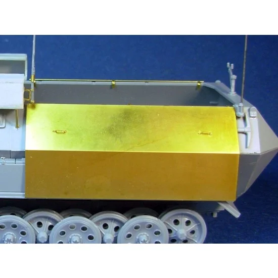 Minor 351115 1/35 Command SdKfz.251/18 Side Extra Armour - Military Vehicles & Tanks