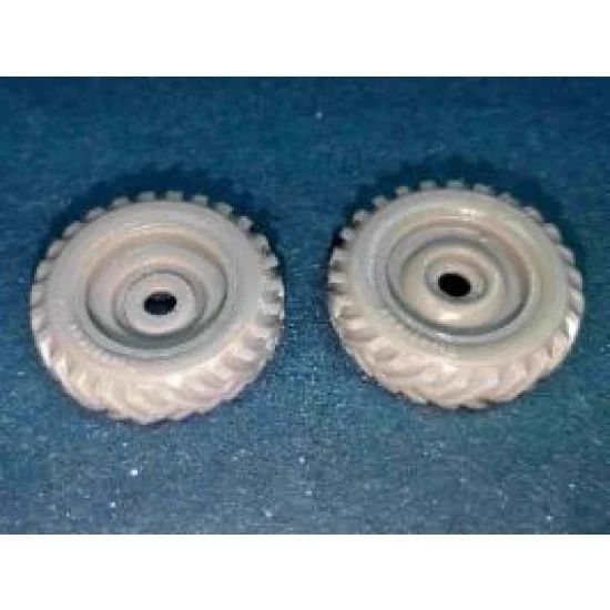 Minor 358028 1/35 Jeep/Bantam BRC-40 6.00 x 16 Ground Grip Early Spare Wheels (2pcs)