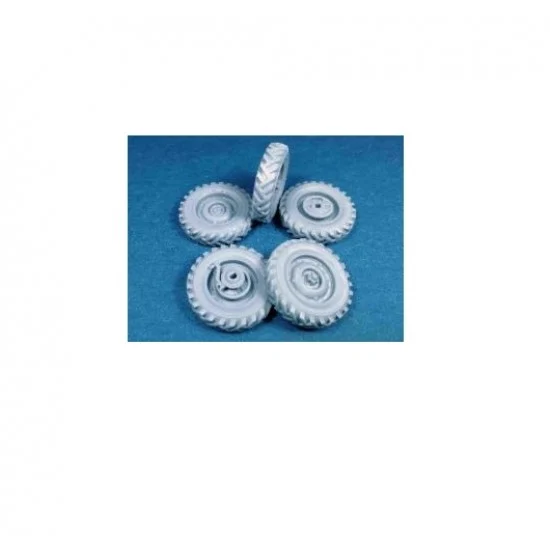 Minor 248011 1/24 Jeep Firestone Ground Grip Wheels for Italeri kits - Military Vehicles & Tanks