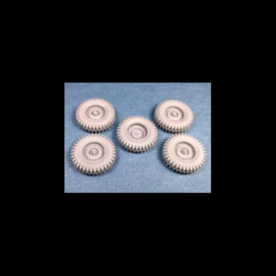 Minor 358019 1/35 WWII Jeep 7.50x16 Military Pattern Wheels for Meng kits - Military Vehicles & Tanks
