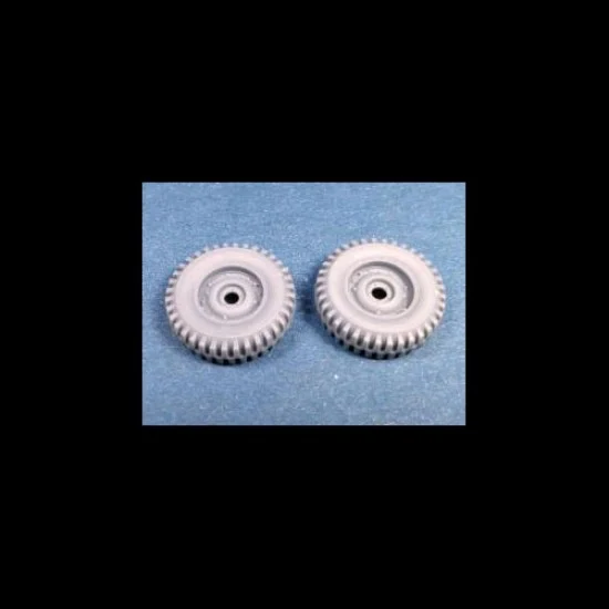Minor 358020 1/35 WWII Jeep 7.50x16 Military Pattern Spare Wheels (2pcs) - Military Vehicles & Tanks