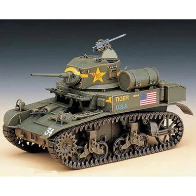 M3A1 Stuart Light Tank 1/35 Kit - Academy