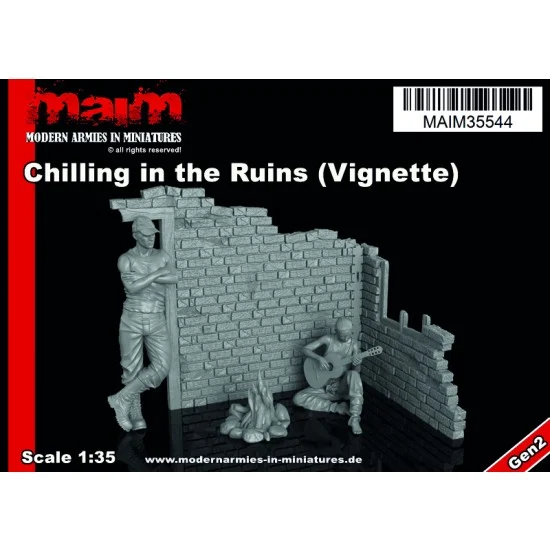 MAiM 35544 1/35 Chilling In The Ruins (Vignette with 2 Figures, Ruin) - Model Figures