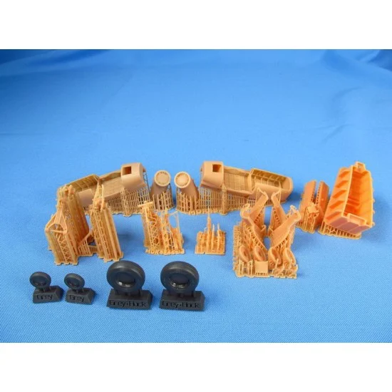 Metallic Details MDR48224 1/48 Grumman C-2A Greyhound. Landing gears and bays for Kinetic kits