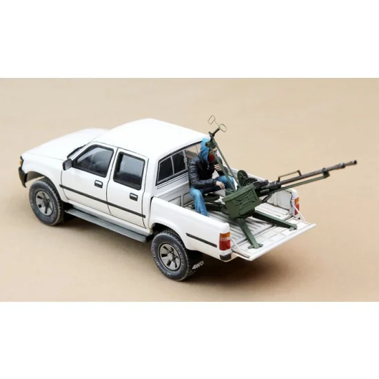 Meng VS001 1/35 Toyota Hilux Pick Up w/ZPU-1 Anti-Tank Gun