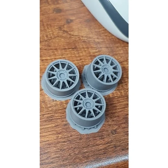 MF-Zone TK2469 1/24 Speedline Corse Turini 18'' 11/4 (4pcs)