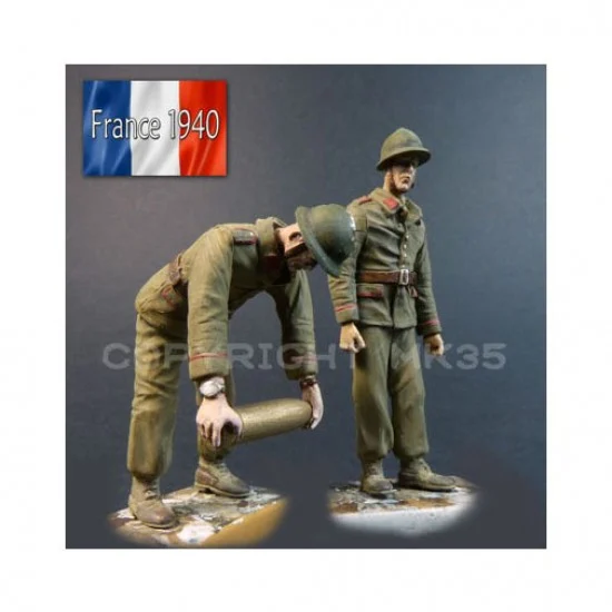 MK35 F290 1/35 French Artillerymen - France 1940 (2 Figures)