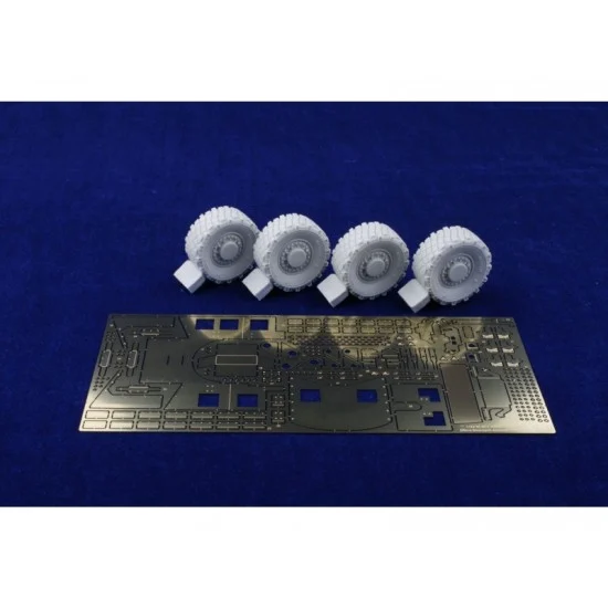 MK1 Design MM-35009 1/35 Oshkosh M-ATV Detail Set Deluxe Pack II (with wide resin tyre) for Panda models