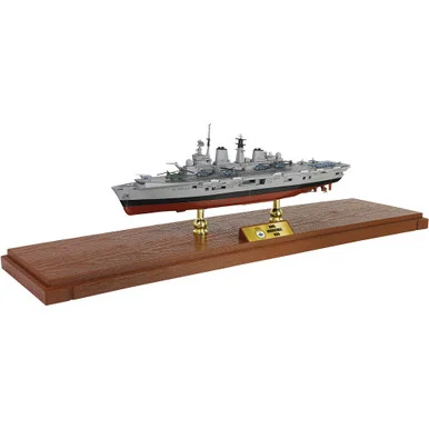HMS Invincible 1/700 Diecast Model - MP-953001A Forces of Valor (MP-953001A)