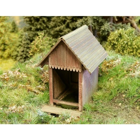 Model Scene 94505 1/48 Wooden Structures Forest well (kit) - Scenics & Diorama