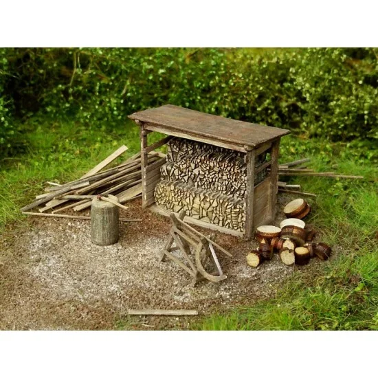 Model Scene 98516 HO Scale Woodshed w/Tools - Scenics & Diorama