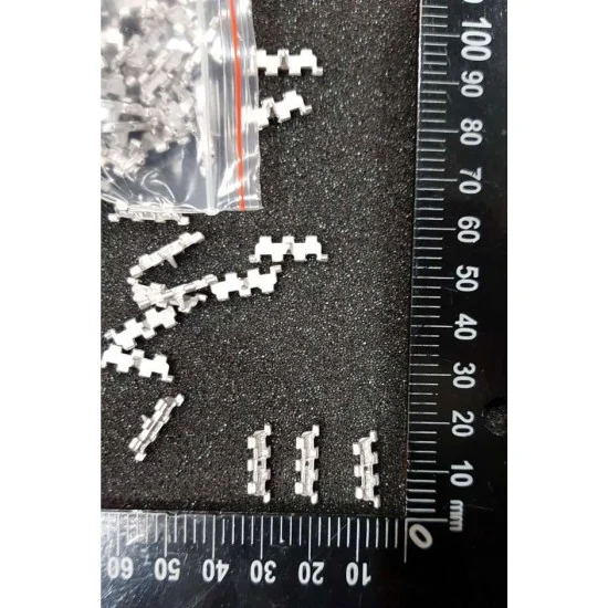 Master Club 35049 1/35 Metal Tracks for T-72/T-62/T-55 (RMSh Type) (210 links, 420+ pins)