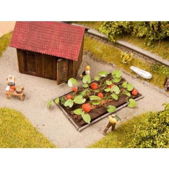 NOCH 13219 HO Scale Pumpkin (Length: 30mm, Width: 60mm) - Scenics & Diorama