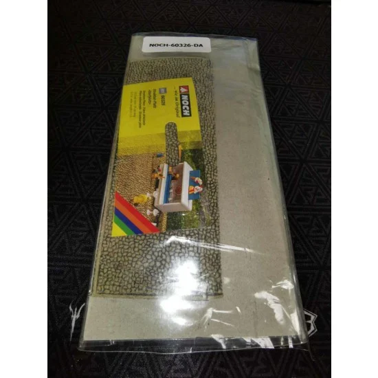 NOCH 60326-DA HO Scale Structured Place "Village Square" (15.5 cm wide, 21 cm long) (without box)