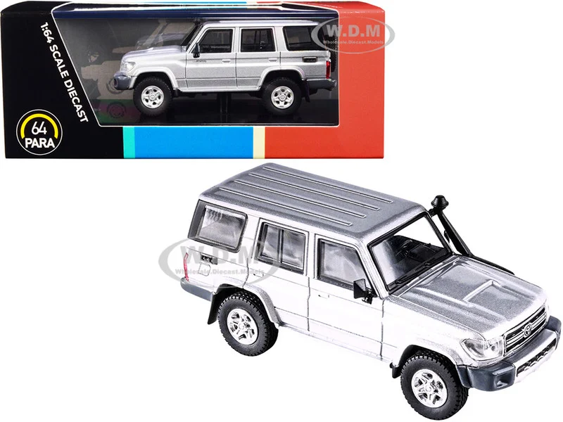 Toyota Land Cruiser 76 Silver Pearl 1/64 Diecast Model Car by Paragon Models - Toyota Models