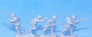 PIG160077 - RUSSIAN INFANTRY IN GERMAN HELMETS