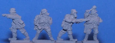 PIG160100 - GERMAN STORMTROOPERS W. GASMASK