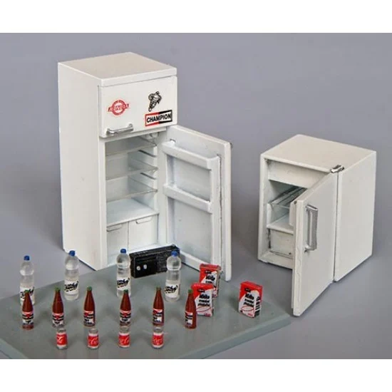 Plus Model 222 1/35 Fridges - Scenics & Diorama