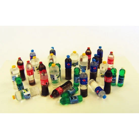 Plus Model 446 1/35 PET Bottles for Diorama (w/decals) - Scenics & Diorama