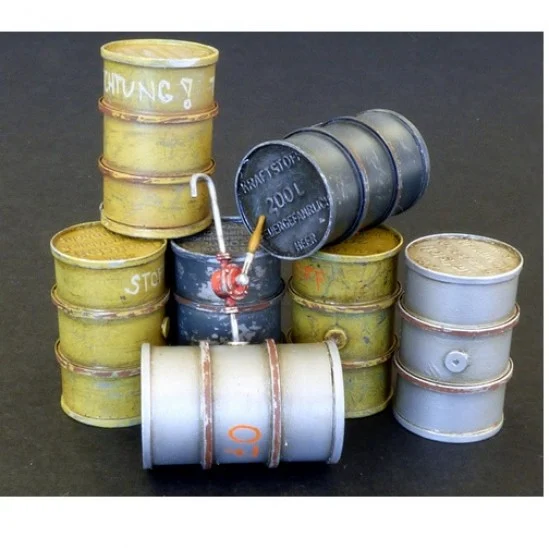 Plus Model 515 1/35 German Fuel Barrels - Scenics & Diorama