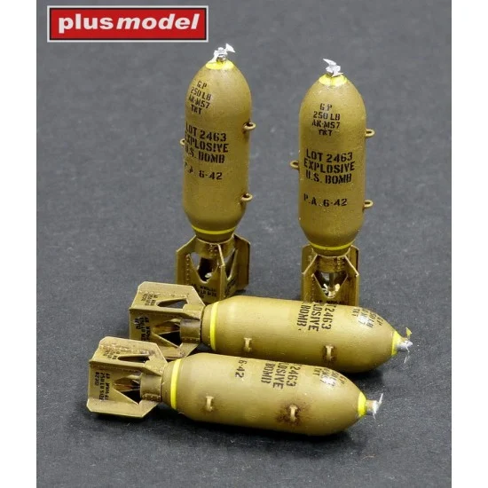 Plus Model AL4117 1/48 US Bombs 250lb (4pcs) - Model Planes