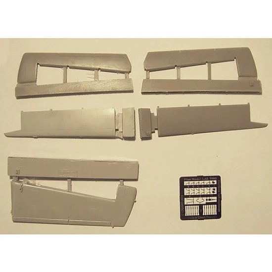 Plus Model AL7002 1/72 DHC-4 Caribou Tail Surfaces set for Hobbycraft kit (Resin parts + PE)