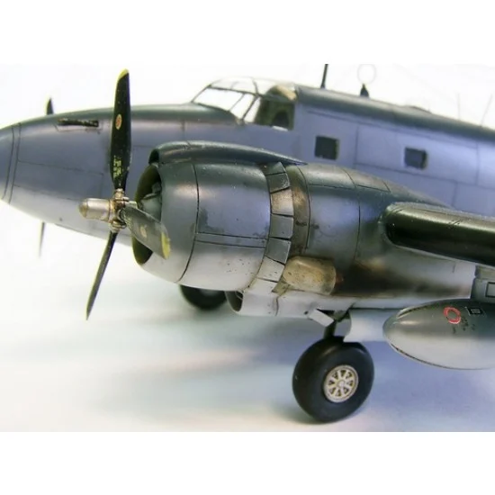Plus Model AL7005 1/72 Ventura Engines Cowlings for Academy model kit - Model Planes
