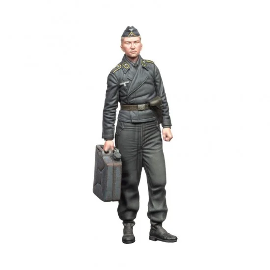 Plastic Invasion WHTFigu116 1/16 WWII Wehrmacht Tanker - Model Figures