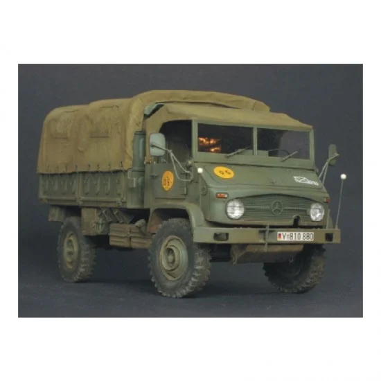 Perfect Scale Modellbau 35009 1/35 Unimog S404 Truck - Military Vehicles & Tanks