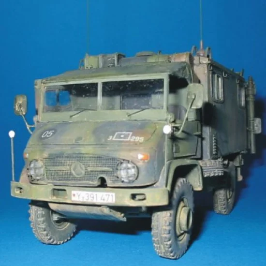 Perfect Scale Modellbau 35017 1/35 Unimog S404 Radio Shop - Military Vehicles & Tanks