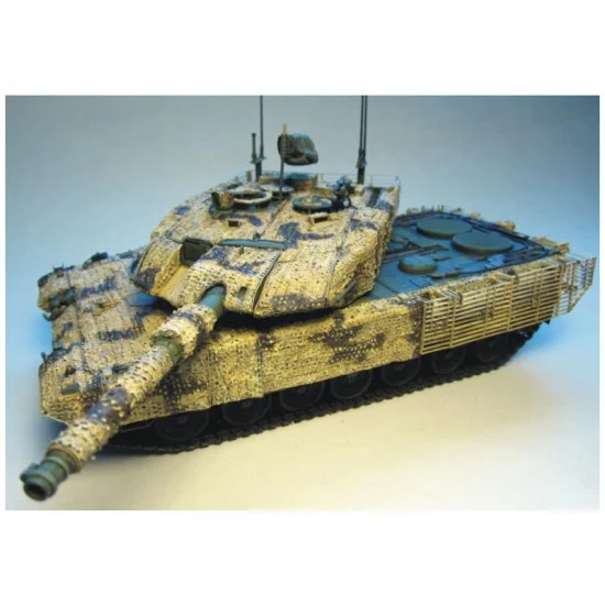 Perfect Scale Modellbau 35082 1/35 Canadian Leopard 2A4M CAN w/Barracuda Camouflage Conversion kit for Hobby Boss kits - Military Vehicles & Tanks
