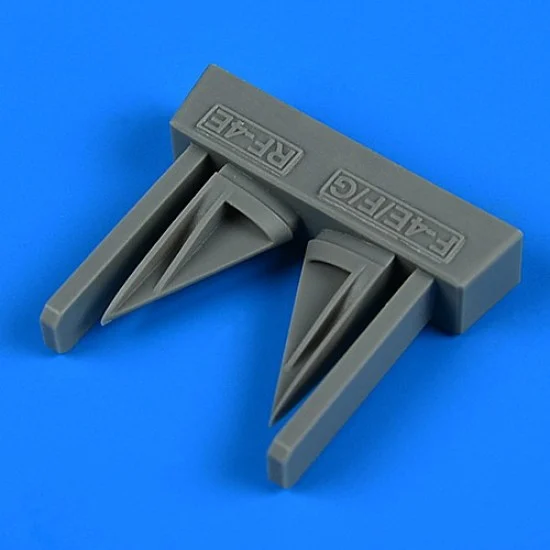 QuickBoost 32264 1/32 McDonnell Douglas F-4E/F/G Rf-4E Phantom II Vertical Tail Air Inlet for Revell kits