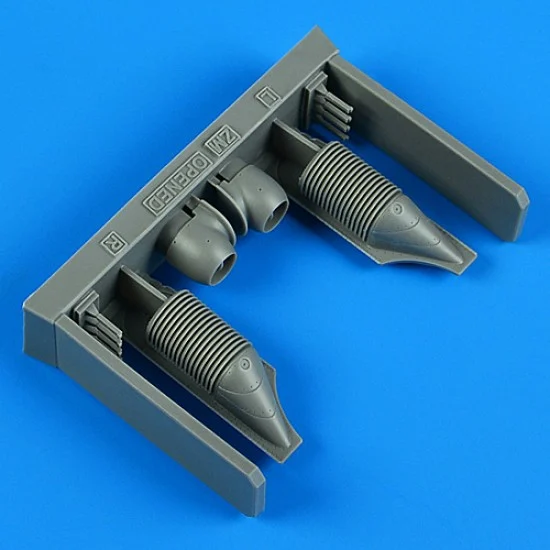 QuickBoost 32329 1/32 Fw 190A-4 Tropical Filter (opened) for Zoukei-Mura kits