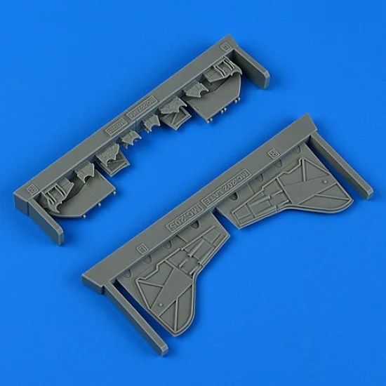QuickBoost 32343 1/32 Macchi Mc.202 Late / Mc.205 Undercarriage Covers for Italeri kits - Model Planes